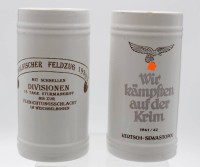 Los 7050 <br>Paar Bierkr&uuml;ge, Replikas aus der Zeit des 3. Reiches, 1x bestossen, ca. H-15,5cm.