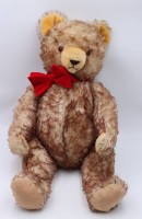 Los 12051 <br>gr. Teddy-B&auml;r, ungemarkt, Hermann?, Kippstimme, ca. H-67cm, Filz an den F&uuml;ssen erneuert