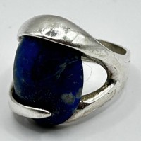 Auktion 344 / Los 1025 <br>Silberring mit blauen Stein, 7,8  gr., RG 55
