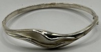 Auktion 344 / Los 1044 <br>massives Silber Armband-925-, 17,6 gr., 6x5 cm, Klappscharnier mit Sicherheits-Acht