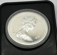Auktion 344 / Los 6001 <br>Canada Conföderation Dollar ~ 1875-1975 Calgary, boxed, stempelglanz