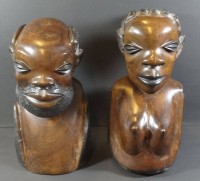 Auktion 344 / Los 15035 <br>2 Holzbüsten, afrikanisches Paar, schweres Tropenholz, H-25 cm