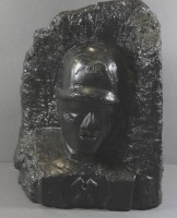 Auktion 344 / Los 15047 <br>gr. Kohleschnitzerei Bergarbeiter-Kopf, H-32 cm, B-29 cm, T-19 cm, 8,4 kg