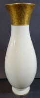Auktion 344 / Los 8039 <br>hohe Vase "Rosenthal" Ätzgold-Dekor, H-31 cm