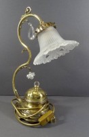 Auktion 344 / Los 16013 <br>Tischlampe, Messing, mit Glasprismen, H-37 cm