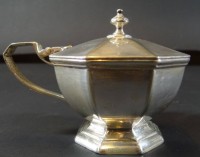 Los  <br>kleine Portions-Jam-Dose oder ähnliches? "The Goldsmith&amp;Silversmith Comp., Regenstreet 12", plated, H-6 cm, L-8 cm