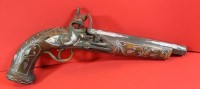 Auktion 344 / Los 7043 <br>kurze Steinschloss-Pistole   um 175f0, Messing und Perlmuttverzierungen, L-31 cm