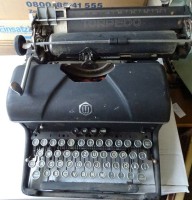 Auktion 344 / Los 16047 <br>alte "Torpedo" Schreibmaschine, Wanderer-Werke, Gebrauchsspuren