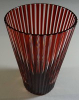 Auktion 344 / Los 10025 <br>Club Glas, rot/klar gestreift, H-11 cm, D-oben 7 cm