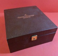 Auktion 345 / Los 2006 <br>Uhrenschachtel "Jaeger Le Coultre" Geneve, H-8 cm,  17,5x19,5 cm, Gebrauchsspuren
