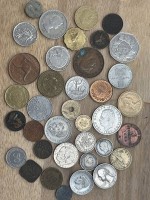 Auktion 345 / Los 6016 <br>75xdiv. Kleinmünzen, tw. älter, unsortiert, ungeprüft, dabei einige alte chinesische Münzen?