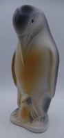 Auktion 345 / Los 9034 <br>Pinguin mit Junges, H-22 cm