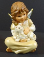 sitzender Engel mit Katze "Goebel", H-9 cm