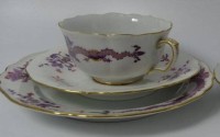 Auktion 363 / Los 8010 <br>Kaffeegedeck "Meissen" violetter Drache, 1.Wahl