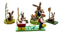Auktion 347 / Los 15019 <br>5x Hasenfiguren, Erzgebirge, tw. älter, Farbabplatzer und Fehlteile, H-ca. 7 cm maximal