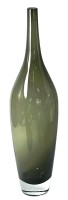 Auktion 347 / Los 10039 <br>hohe grüne Vase auf klaren Stand, Murano?, H-43 cm