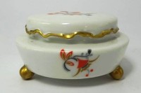 Auktion 347 / Los 8047 <br>kl. Art Deco Deckeldose "Hüttensteinach",l H-4 cm, D-8 cm