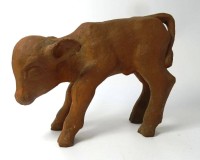 Auktion 347 / Los 9024 <br>gr. Terrakotta-Kalb, wohl Karlsruhe?, H-16 cm, L-19 cm, Ohr geklebt