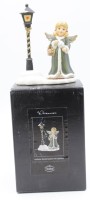 Auktion 347 / Los 9042 <br>Weihnachtsengel an Laterne, Goebel Weihnacht, orig. Karton, ca. H-15cm