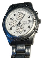Auktion 348 / Los 2006 <br>Quartz HAU "Citizen  WR 100 Chronograph" Werk läuft, leichte Tragespuren, orig. Band