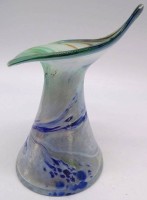 Auktion 348 / Los 10015 <br>Kunstglasvase "Austen", lüstrierend, H-16 cm