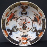 Auktion 348 / Los 15502 <br>Schale, handbemalt, Macau, H-8,5 cm, D-20 cm