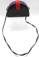 Auktion 348 / Los 13041 <br>Damenhandtasche, 70/80er Jahre, leichte Tragespuren, ca. 15 x 22cm