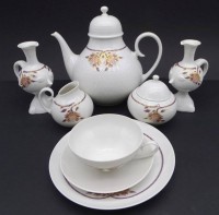 Auktion 352 / Los 8057 <br>Teeservice "Rosenthal" für 10 Personen, zus. 44 Teile, Romanze von B. Winblad