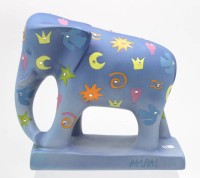 Auktion 348 / Los 15039 <br>Elefant, wohl Kustmasse, signiert Mara, H-18cm B-18cm