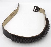 Auktion 348 / Los 16032 <br>Patronengürtel, Leder, nur Nr. 527, ca. L-125cm