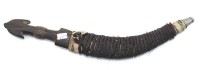 Auktion 348 / Los 16034 <br>orientalischer Krumdolch, Altersspuren, ca. L-30,5cm.