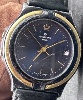 Los 2067 <br>HAU "Junghans" MEGA, Werk l&auml;uft, Lederband, Glas mit Kratzer