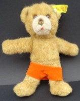 Los 12059 <br>kl. Steiff Bär, K+F, H-18 cm