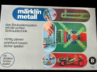 Auktion 349 / Los 12058 <br>Märklin Metall Grundkasten B 1052  in OVP, vollständigkeit nicht überprüft