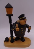 Auktion 349 / Los 15053 <br>gr. Erzgebirge Räuchermännchen "Nachtwächter", neuwertig, H-24 cm, B-18 cm