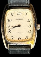 Auktion 371<br>mechanische Armbanduhr "Dugena" Twen, Werk l&auml;uft, Lederband, Tragespuren