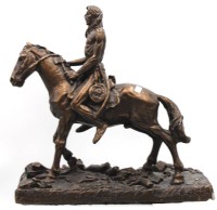 Auktion 350 / Los 15007 <br>gr. Figur, Austin Prod. Canada, Reiter, Kunstmasse bronziert, einige kl. Abplatzer, H-33cm B-32,5cm T-15cm
