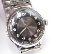 Auktion 351 / Los 2028 <br>Vintage Armbanduhr, Junghans, Handaufzug, Werk läuft, Trage-u. Altersspuren, D-3cm