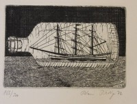 Auktion 351 / Los 5018 <br>unleserl. signierte Radierung, Flaschenschiff, datiert 1975, Nr. 165/200, u gerahmt, BG 22,8 x 30cm