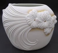 Auktion 351 / Los 8152 <br>ovoide gr. Vase "Kaiser" Catania, 19x19 cm