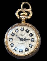 Auktion 352 / Los 2018 <br>mechanische Damen-Umhängeuhr "Mortima" 17 Jewels, Werk läuft, Double Gehäuse