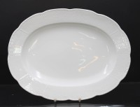 Auktion 360<br>gr. ovale Platte, KPM Berlin, Weißporzellan, 40 x 30cm