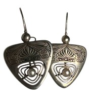 Auktion 352 / Los 1096 <br>Paar grosse Silber-Ohrstecker mit Halbperlen, H-ca. 5 cm, 11,3 gr