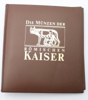 Auktion 355 / Los 6059 <br>Münzalbum "Die Münzen der römischen Kaiser", 18 Stück
