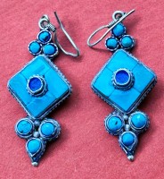 Auktion 355 / Los 1380 <br>Paar Silber-925- Ohrhänger mit blauen Steinen, H-ca. 6 cm, 12,3 gr.