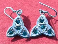 Auktion 355 / Los 1383 <br>Paar Ohrhänger, Silber-925-, grüne Steine, H-4 cm, 10,4 gr