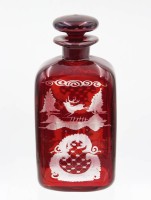 Auktion 364<br>Rubin-Glas Karaffe, Barockschliff, ca. H-21cm