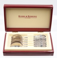 Auktion 356 / Los 11025 <br>6x Kaffeelöffel, Robbe &amp; Berking, 800er Silber, Friesenmuster, ca. L-12,2cmca. 100gr.,