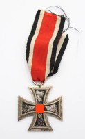 Auktion 356 / Los 7048 <br>Eisernes Kreuz, 2 Kl., 3.Reich, Altersspuren