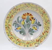 Auktion 356 / Los 9056 <br>Fayence Schale mit Blumenmalerei "Kellinghusen" 18.Jhd., Rand mit Abplatzer, H-5  cm, D-28 cm